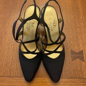 JM Collection Navy heels